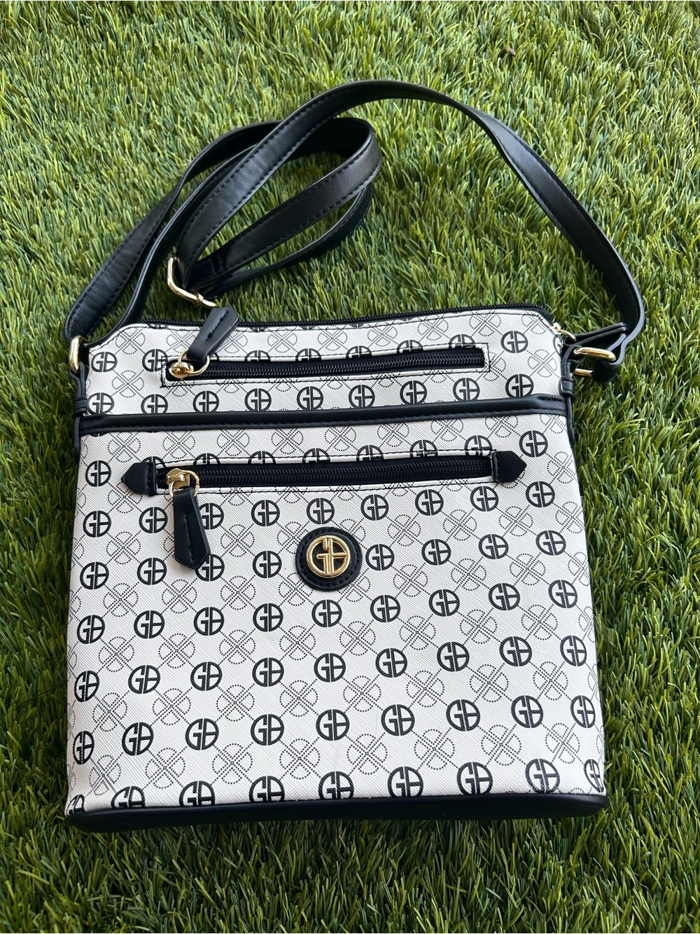 Giani Bernini White and Black Monogram Crossbody Bag